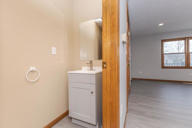 1204 Henry Street, Normal, IL 61761