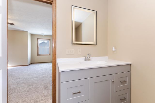 1204 Henry Street, Normal, IL 61761