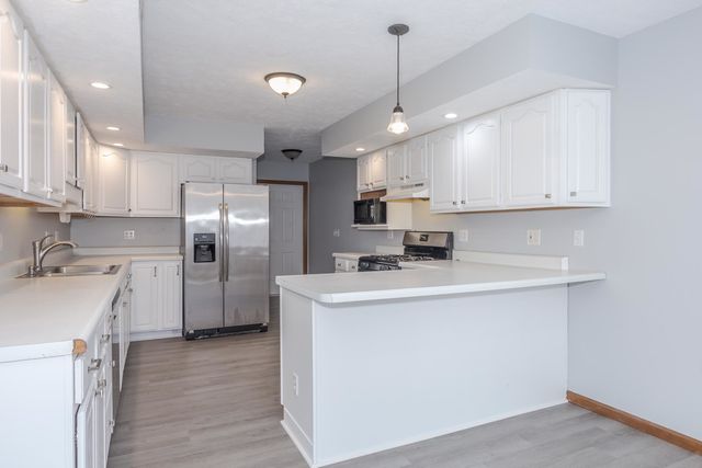 1204 Henry Street, Normal, IL 61761