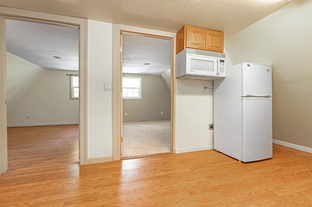6148 Red Robin Rd, Placerville, CA 95667