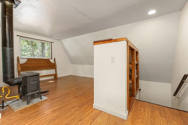 6148 Red Robin Rd, Placerville, CA 95667