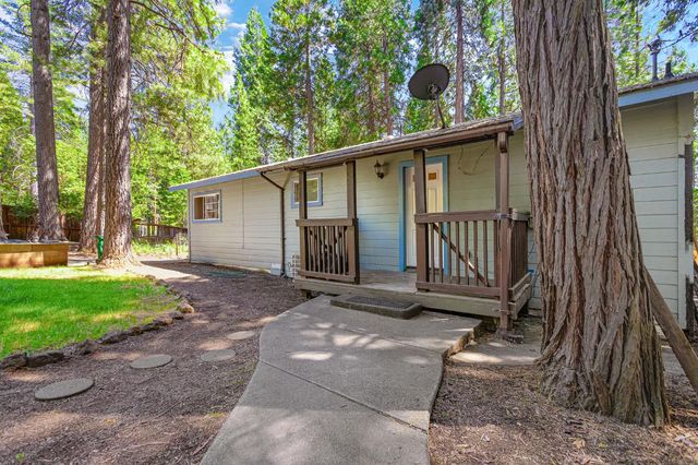 6148 Red Robin Rd, Placerville, CA 95667