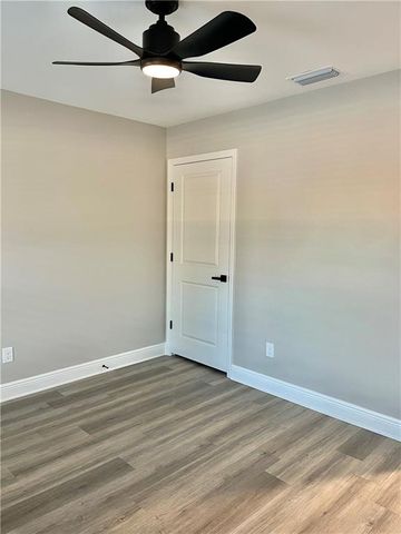 1824 Woodcock Place, Mobile, AL 36606