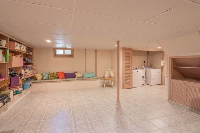 11 Drury Ln, Worcester, MA 01609