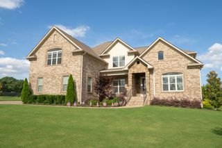 302 Kelsey Grace Pl, Mount Juliet, TN 37122