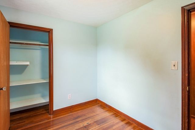 12 Casavan Ave, Shrewsbury, MA 01545