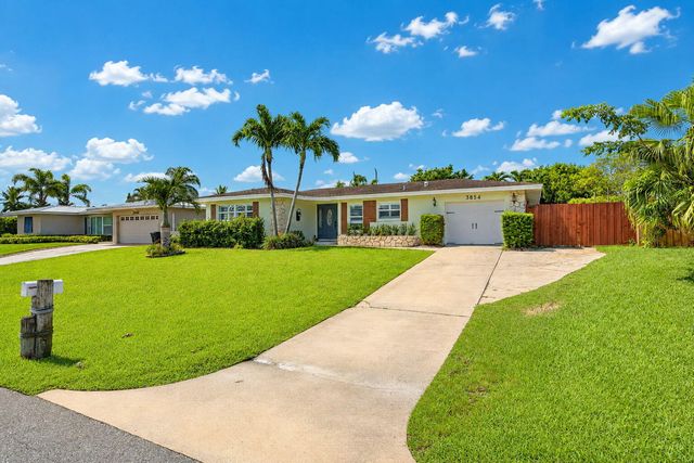 3854 BUTTERCUP Circle S, Palm Beach Gardens, FL 33410