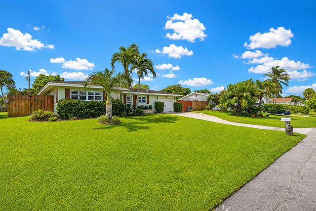 3854 BUTTERCUP Circle S, Palm Beach Gardens, FL 33410