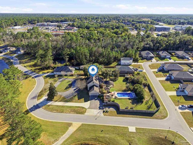 5931 Mills Lake Blvd, Pensacola, FL 32526