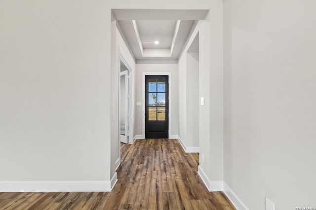 139 Pradera Ridge, Floresville, TX 78114