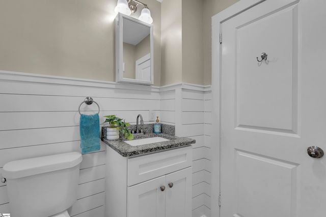 141 Pleasant Ridge Avenue, Greenville, SC 29605