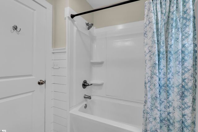 141 Pleasant Ridge Avenue, Greenville, SC 29605