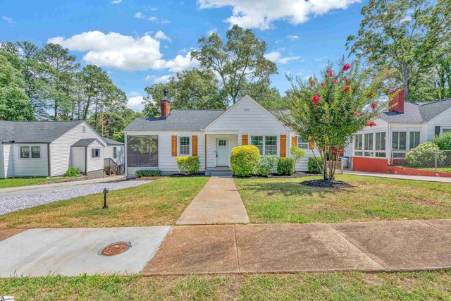 141 Pleasant Ridge Avenue, Greenville, SC 29605