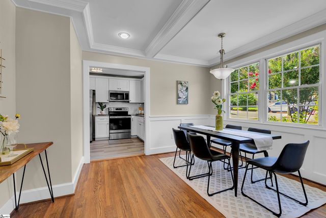 141 Pleasant Ridge Avenue, Greenville, SC 29605