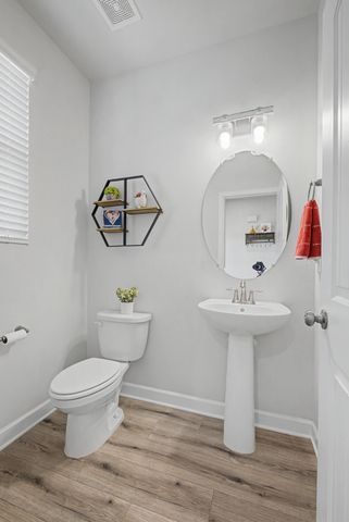 306 Nessa St, Lebanon, TN 37090