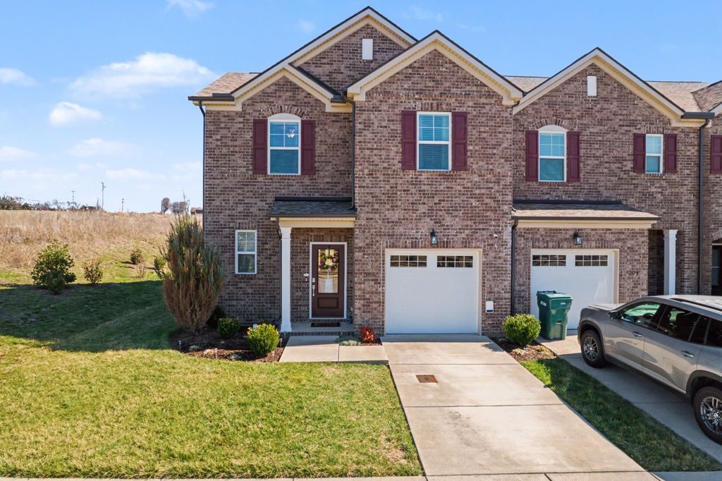 306 Nessa St, Lebanon, TN 37090