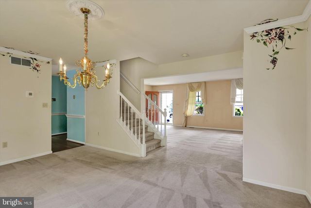 601 MAPLEWOOD DR, Douglassville, PA 19518