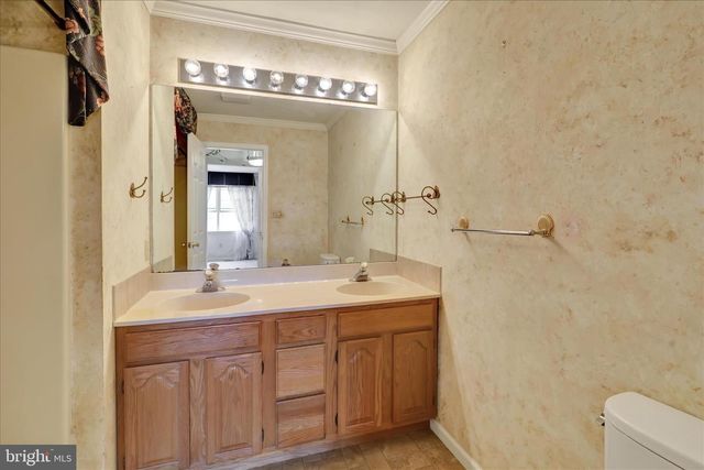 601 MAPLEWOOD DR, Douglassville, PA 19518