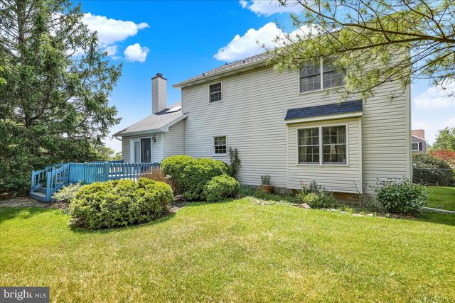 601 MAPLEWOOD DR, Douglassville, PA 19518