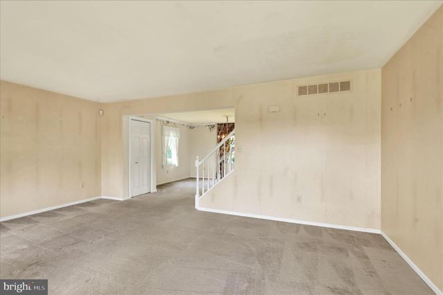601 MAPLEWOOD DR, Douglassville, PA 19518