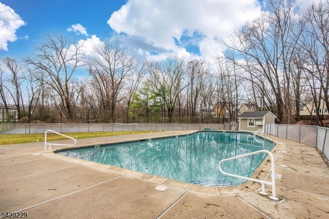 550 Fairview Ave 116, Westwood Boro, NJ 07675