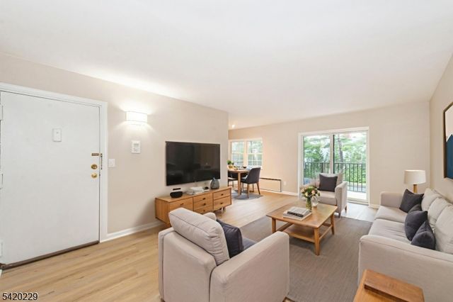550 Fairview Ave 116, Westwood Boro, NJ 07675