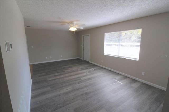 5971 NW 11TH PLACE, Ocala, FL 34482