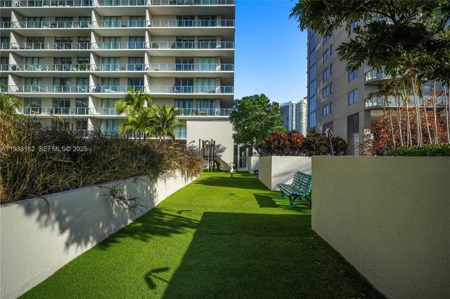 3470 E Coast Ave H0606, Miami, FL 33137