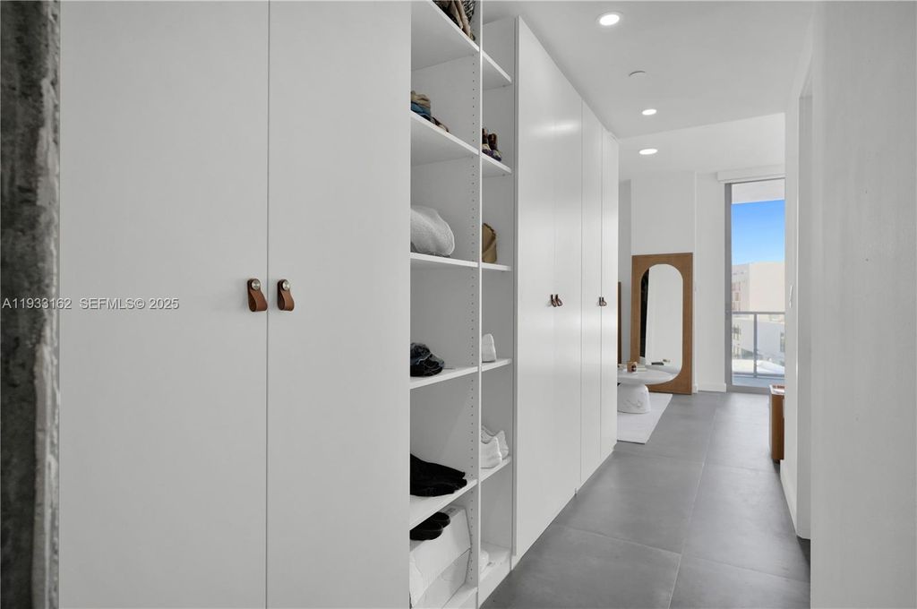 Image 22 of property listing at 3470 E Coast Ave H0606, Miami, FL 33137