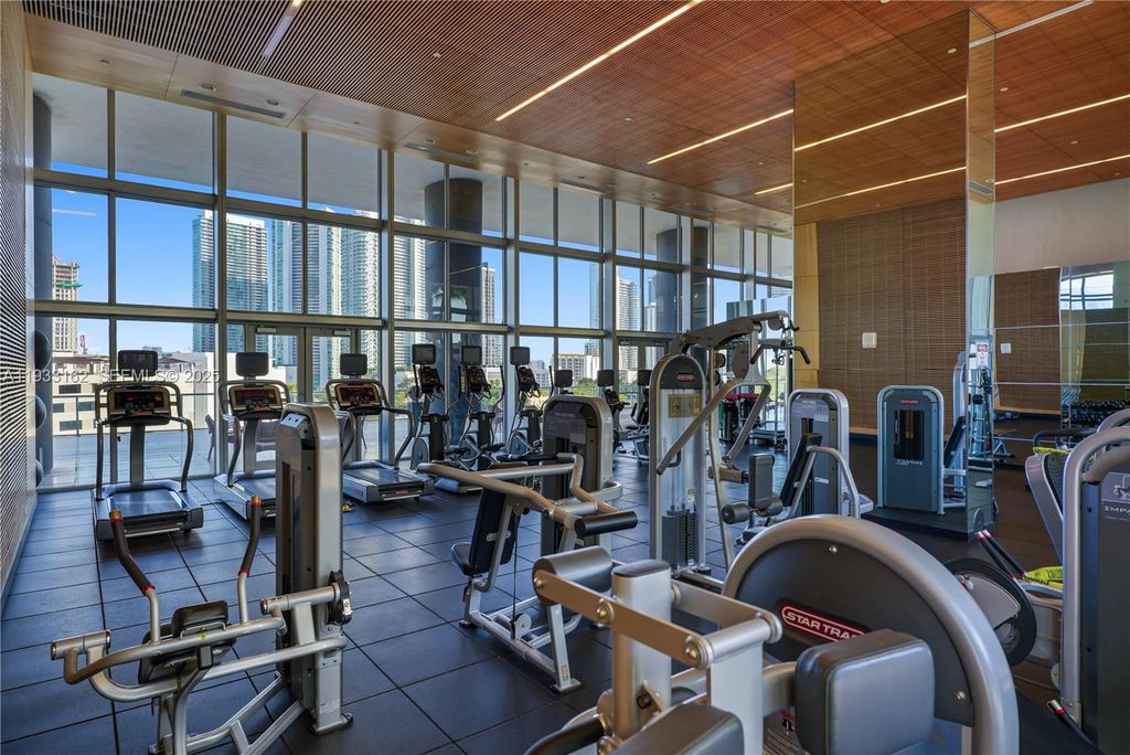 Image 27 of property listing at 3470 E Coast Ave H0606, Miami, FL 33137