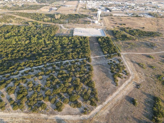 463 Fall Creek Highway, Granbury, TX 76049