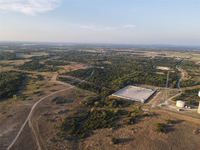 463 Fall Creek Highway, Granbury, TX 76049
