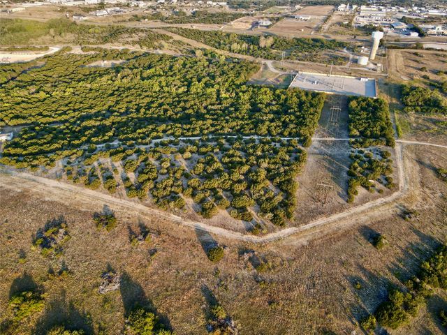 463 Fall Creek Highway, Granbury, TX 76049