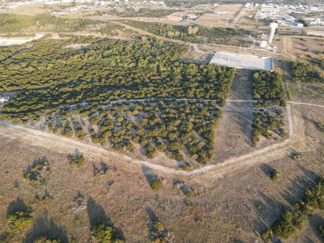 463 Fall Creek Highway, Granbury, TX 76049