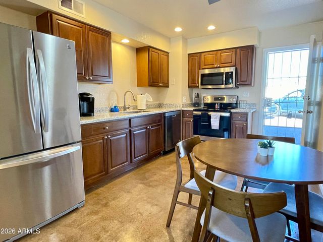 6819 N 12TH Street 9, Phoenix, AZ 85014