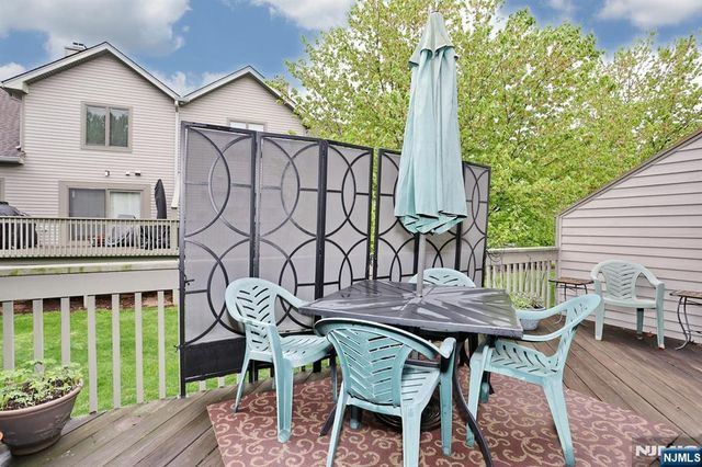 515 Elm Court, Norwood, NJ 07648