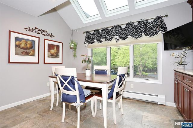 515 Elm Court, Norwood, NJ 07648