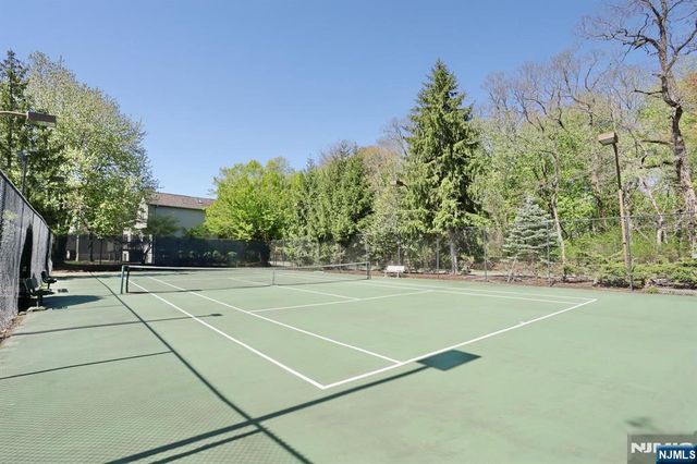 515 Elm Court, Norwood, NJ 07648