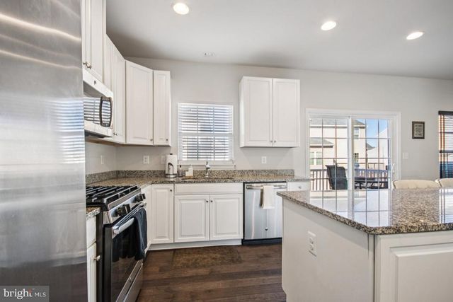 5821 SPRUCE VALLEY DR, Fredericksburg, VA 22407