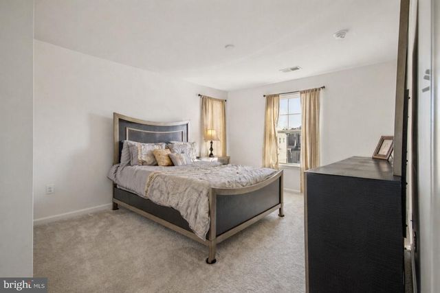 5821 SPRUCE VALLEY DR, Fredericksburg, VA 22407