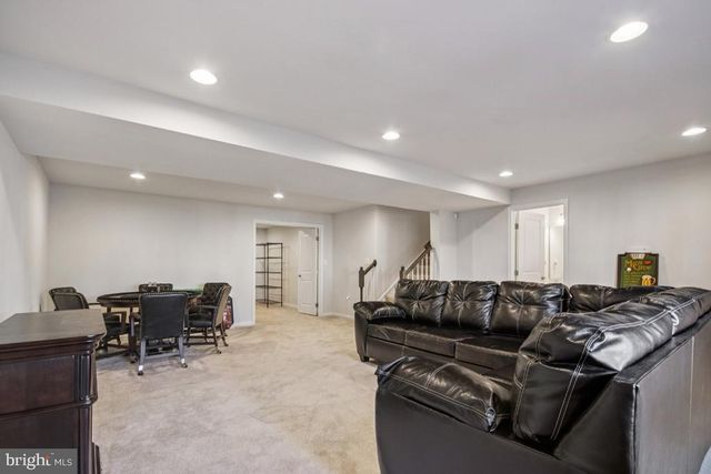 5821 SPRUCE VALLEY DR, Fredericksburg, VA 22407