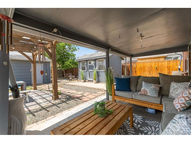2501 Quitman St, Denver, CO 80212