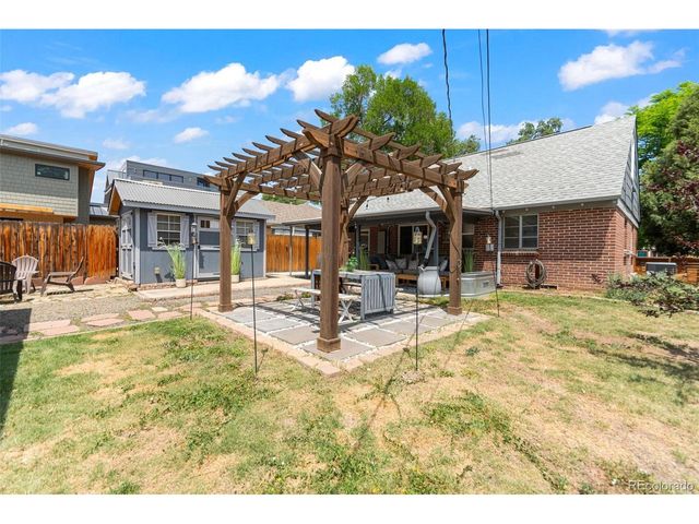 2501 Quitman St, Denver, CO 80212