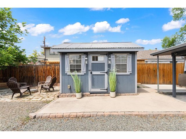 2501 Quitman St, Denver, CO 80212