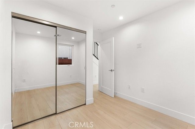 326 S Leslie Way, Los Angeles, CA 90042