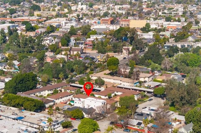 326 S Leslie Way, Los Angeles, CA 90042