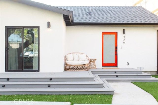 326 S Leslie Way, Los Angeles, CA 90042