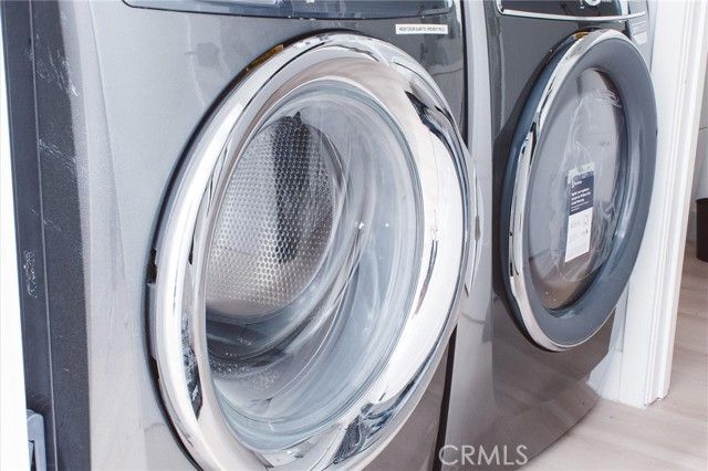 326 S Leslie Way, Los Angeles, CA 90042