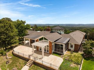 312 N Crest Road, Chattanooga, TN 37404