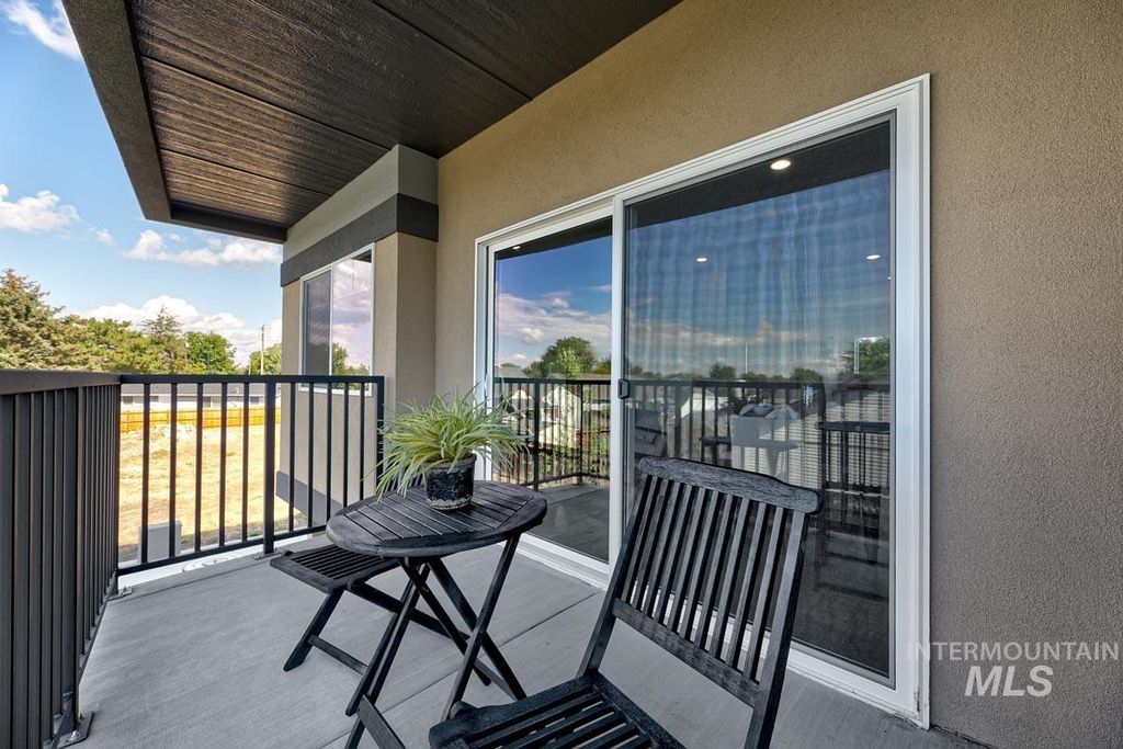 2327-2299 N Shaelyn, Boise, ID 83713 photo 8